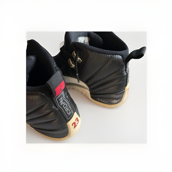 Authentic Nike Air Jordan 12 Retro "Playoff" 2022 release. - Picture 3 of 6